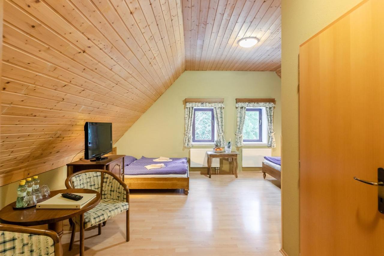 Hotel Perla Jizery Josefuv Dul Exterior photo